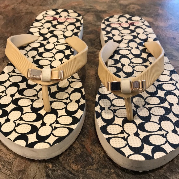 Coach Flip flops - Picture 2 of 5